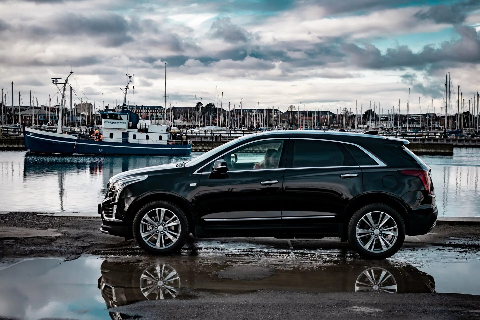 Тест новой машины 5. Cadillac xt5 2022. Cadillac xt5 2021. Cadillac xt5 2020. Cadillac xt5 тест драйв.