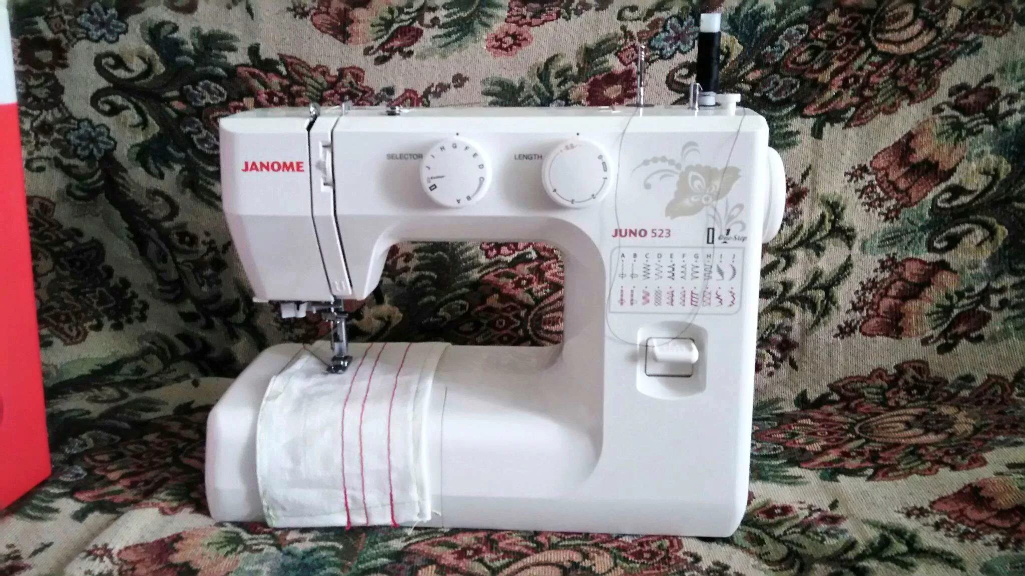 Джаноме juno 523. Janome juno523. Janome juno523. Janome juno523. Машинка juno 523.