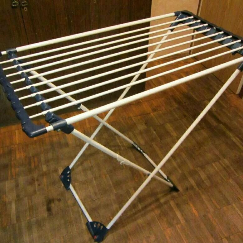 Сушилка для белья напольная berkraft prestige. Раскладная сушилка wenco. Сушилка для вещей. Сушилка для белья напольная с толстыми прутьями. Сушилка для белья hausmann напольная aura deluxe 20 м.