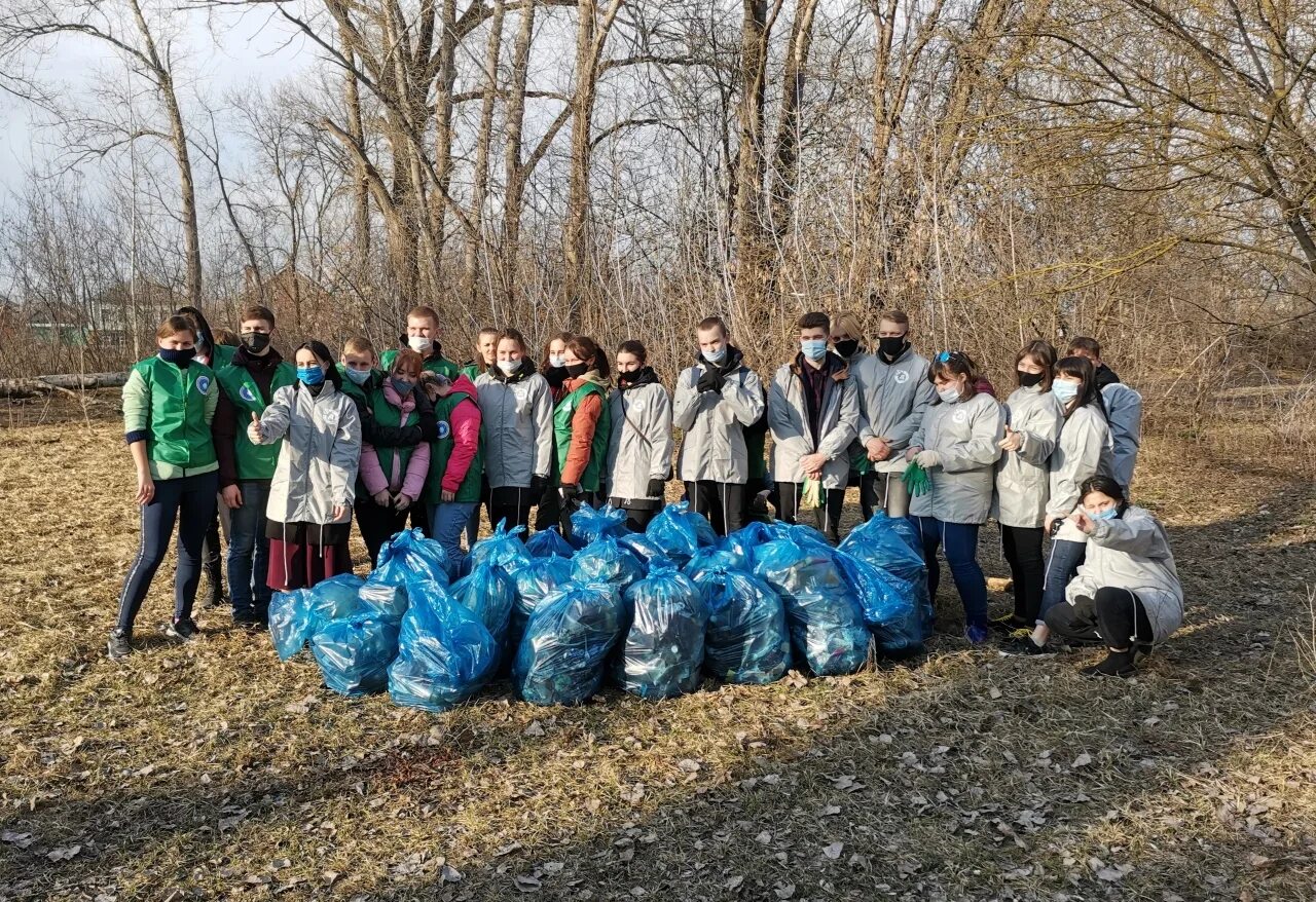 Вода боржоми негазированная. Река в старом осколе белгородской области. Река оскол в чернянке белгородской области. Оскол вода. Река оскол валуйки.