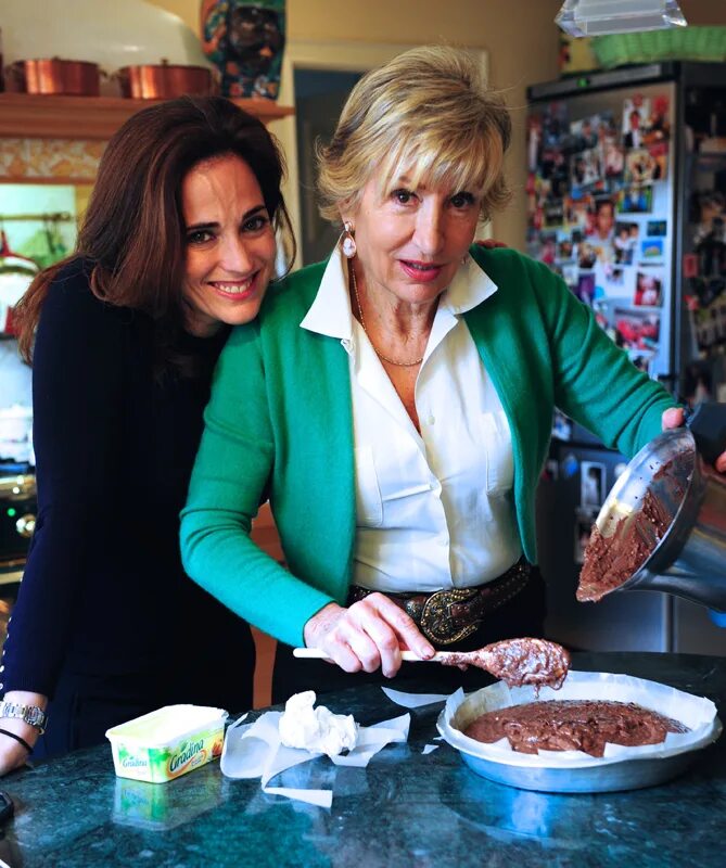 Образ матери в искусстве. Итальянская мама. Амалия линдегрен портрет неизвестной. Как по итальянски мать. Italian mother.