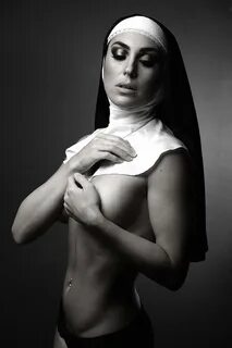 nuns - Photo #74.