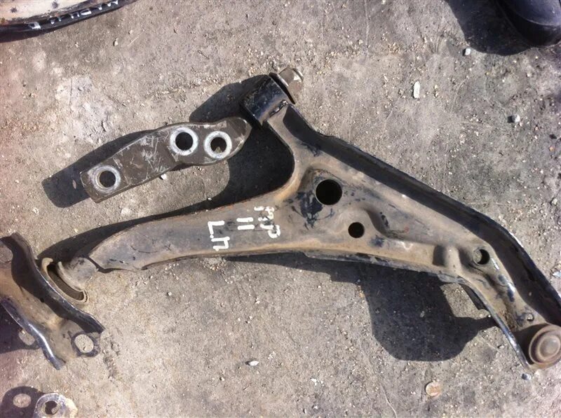 Рычаги ниссан примера р11. Eh4434300b. Nissan primera p12 2002 0224-l рычаг. Рычаги ниссан примера р11. Рычаги ниссан примера р11.