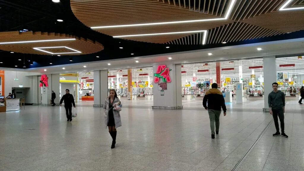 фирменный офис гранд лайн. санкт-петербург мурманское шоссе 12-й километр. игровая в ашане спб культура 41. тц мега кудрово. мега дыбенко мурманское шоссе.