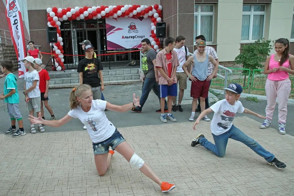 Альтер спорт Челябинск. Альтер спорт в Чурилово. Челябинская молодежь. "Группа имидж" Челябинск 40. Новый молодежный центр