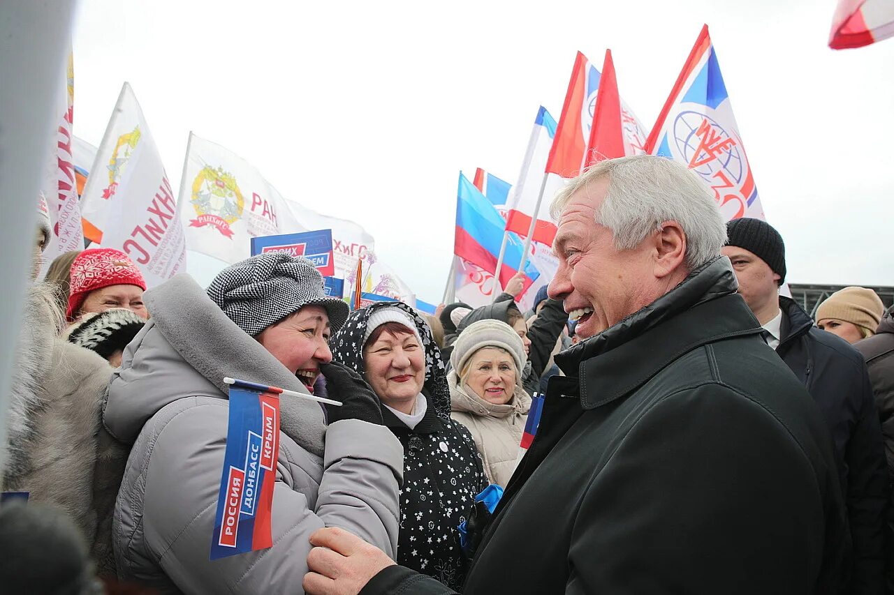 Новый крым ростов. С праздником Крымской весны. Крым Россия с праздником.