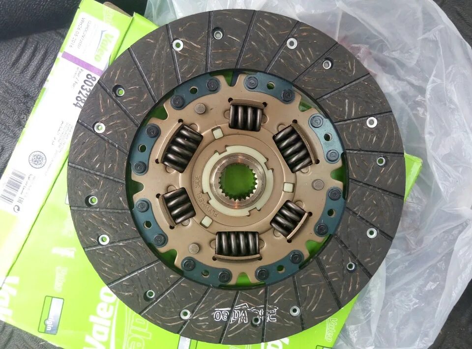 Диск сцепления мазда 6 02 фирма luk. 0 gh. Комплект сцепления мазда 6 2. Диск сцепления мазда 6 gg. Сцепление мазда 6.