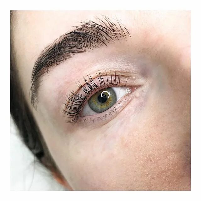 эффект ламинированных ресниц. ламинирование ресниц 1500. ламинирование ресниц с окрашиванием до и после. малика томск ресницы. сигма ламинирование ресниц.