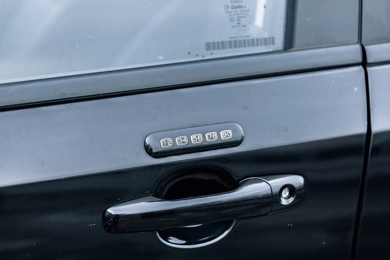 хромированные ручки шевроле лачетти. карбоновые накладки lexus es. дверные ручки автомобиля. ручки дверей автомобиля. дверные ручки автомобиля.