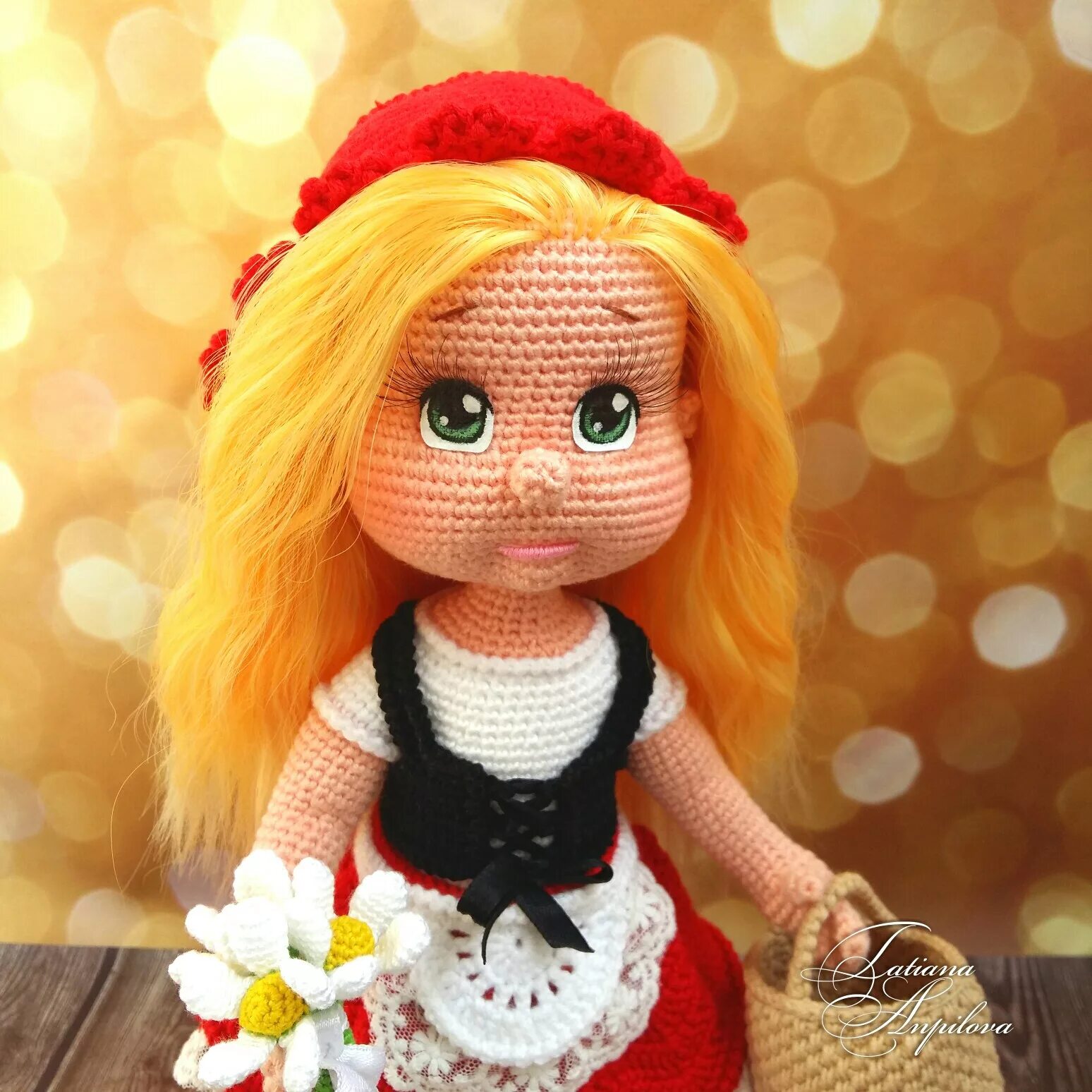 Вязаная кукла с рыжими волосами. Вязаная жизнь.