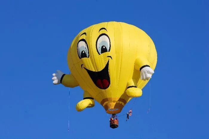 Смешной воздушный шар. Самый веселый воздушный шар. Самый весёлый ваздушный шар. Необычный воздушный шар.