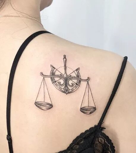 Татуировка весы эскизы. Тату со знаком зодиака весы для девушки. Маленькое тату весы. Тату весы для женщин. Тату зодиак весы для девушки.
