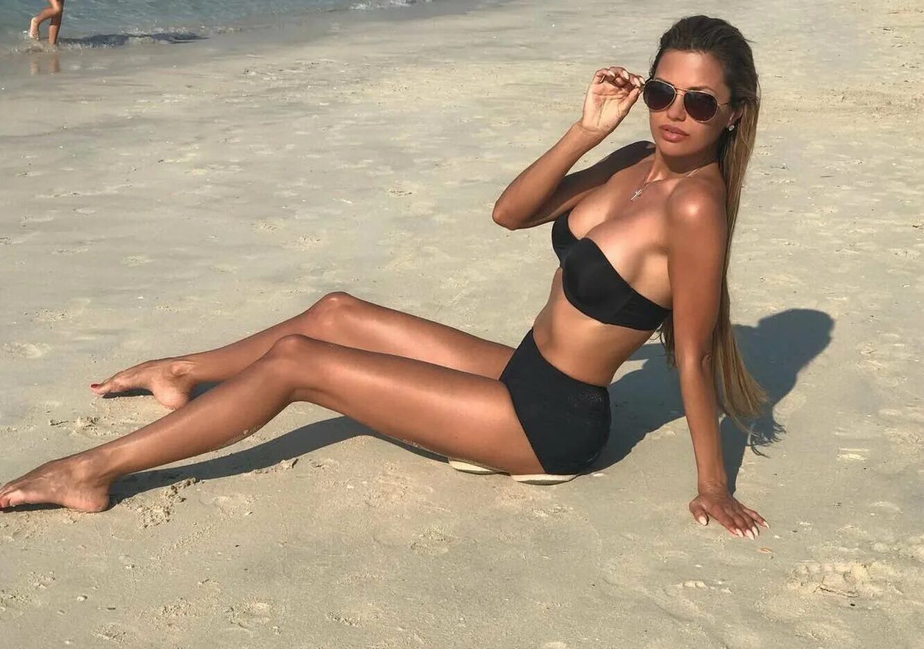 Пэрис хилтон без макияжа сейчас. Мулатки с красивой фигурой. Тарша уитмор бикини. Tanned people. Tasha whitmore.