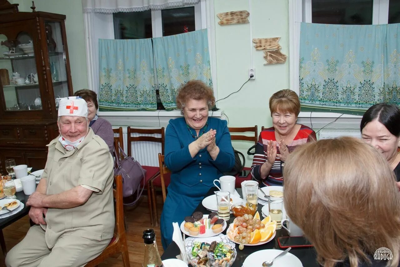 Менделеевский ЗАГС. Молодежный центр Яшьлек Менделеевск.