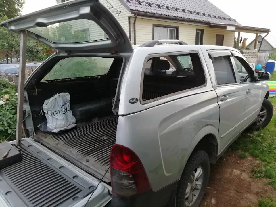 Кунг ssangyong. Ssangyong actyon sports 2 кунг.