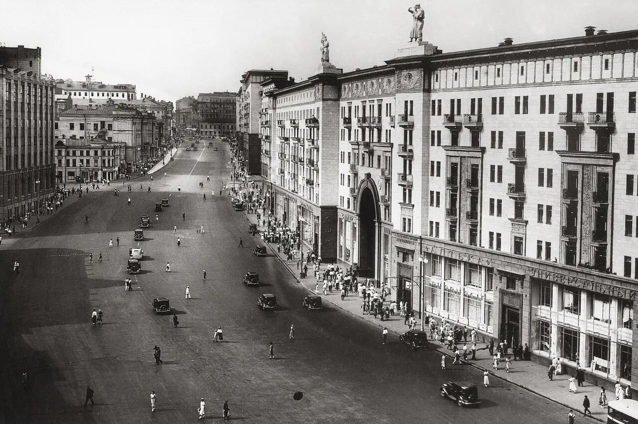 Улица Горького (Тверская) Москвы 1939. Улица Горького 1930е. Тверская улица 1930. Тверская улица 1950-е. История улицы горького