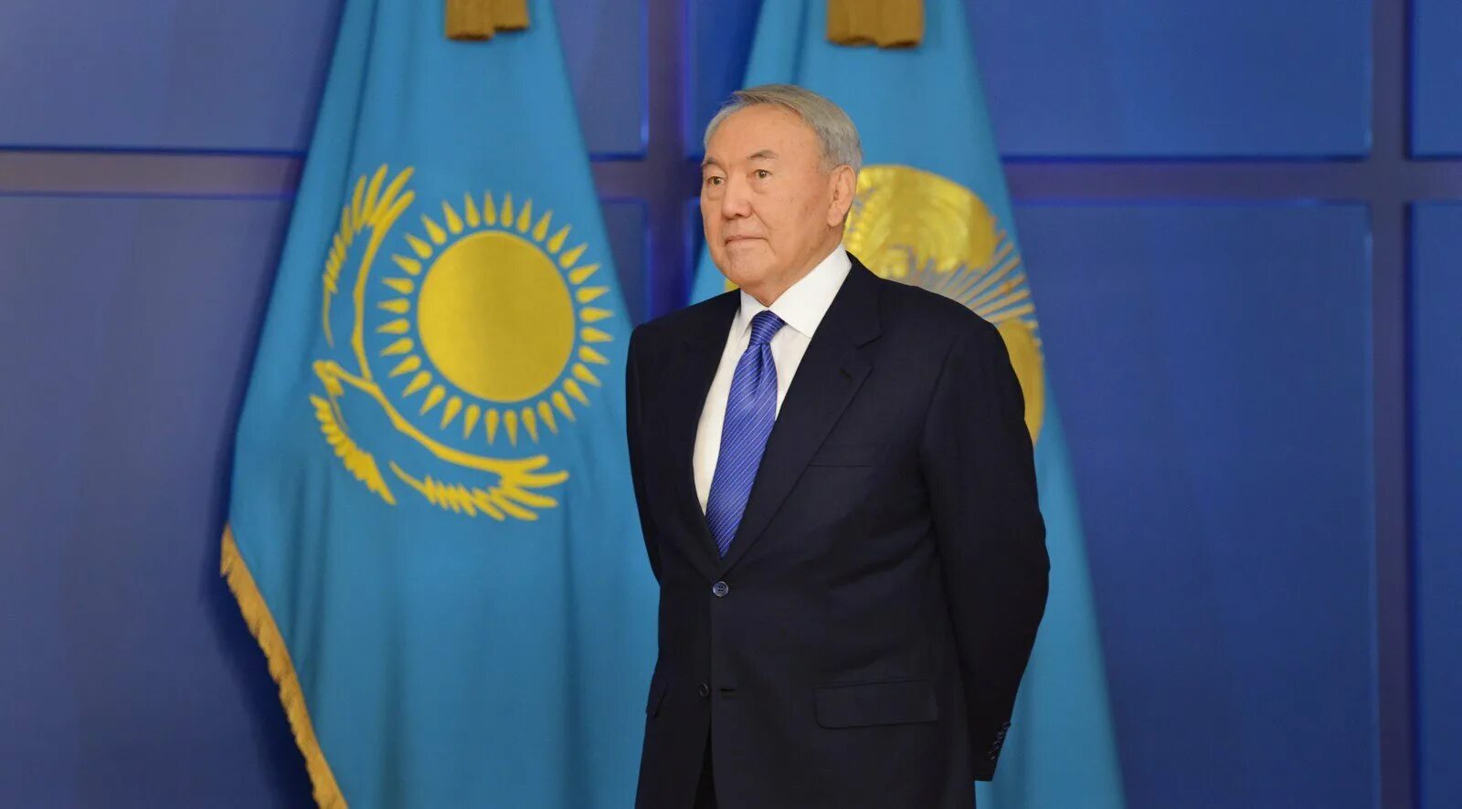 Назарбаев kz. Назарбаев kz. Нурсултан абишевич назарбаев фото. Назарбаев 1991. Нурсултан назарбаев 1991.