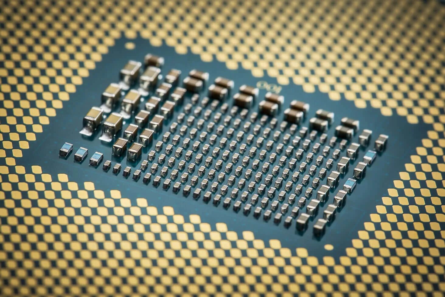 Intel based. Core i7-7800x. 5 нм техпроцесс процессоры. intel core i7-8809g. 7 нм процессоры.