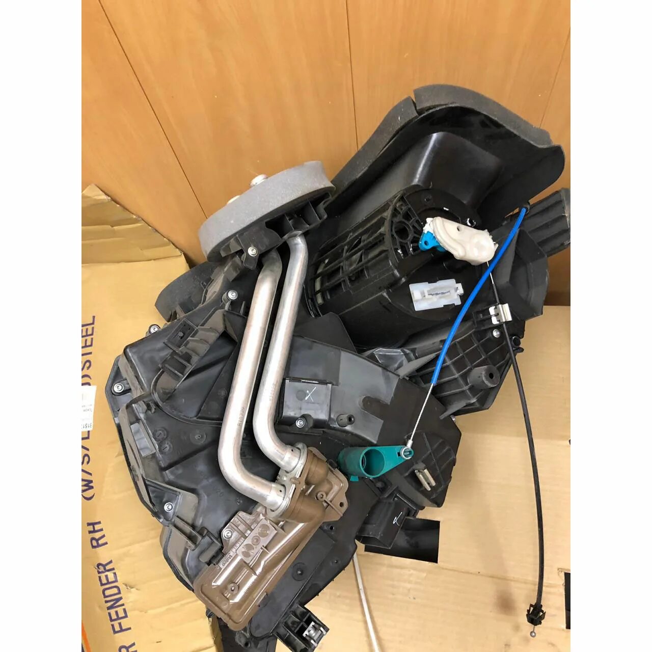 4. моторчик печки сандеро 1. корпус печки сандеро 1. отопитель рено сандеро. отопитель рено сандеро.