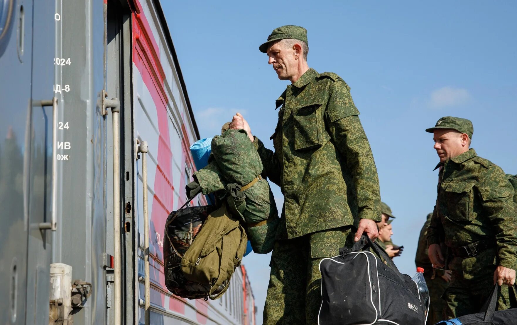 Будет мобилизация страны. Военная форма. Российские военные. Российский солдат. Российские военнослужащие.