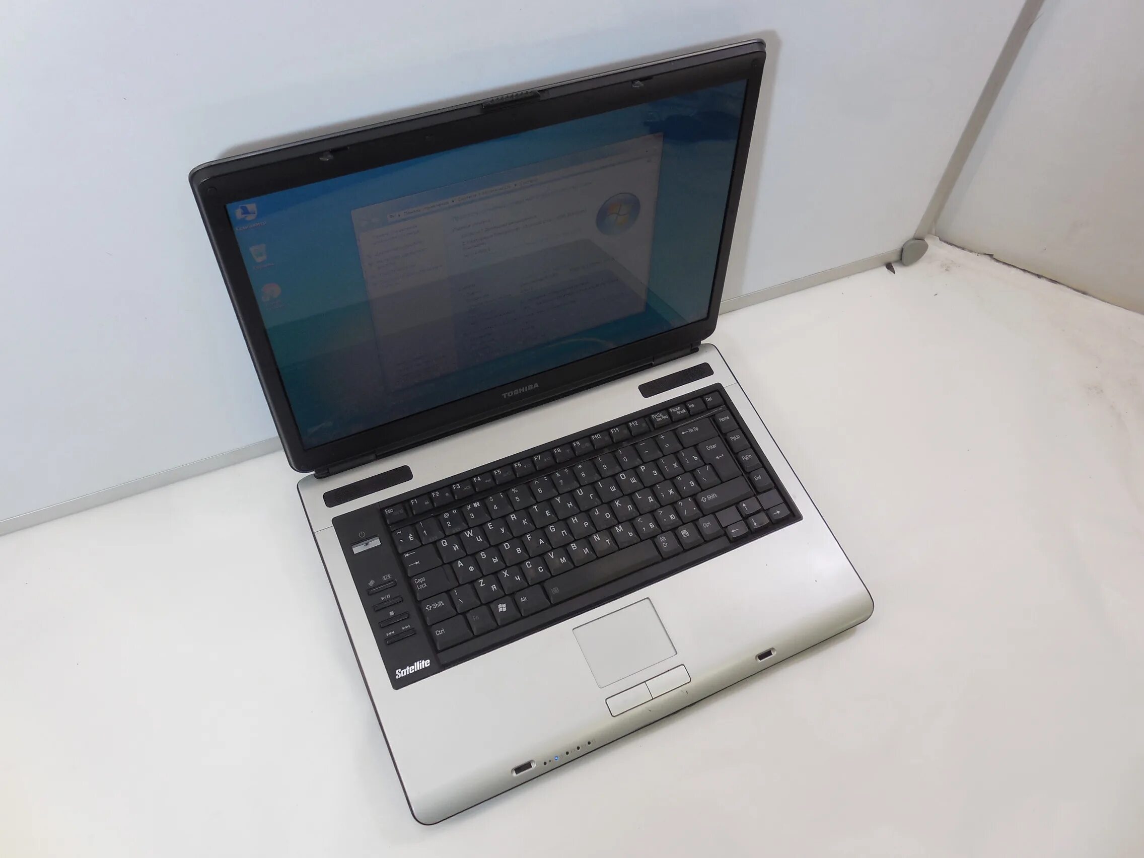 100 906. Pujadas p906. Датчик температуры гольф 2. 100 906. Toshiba satellite a100-011.