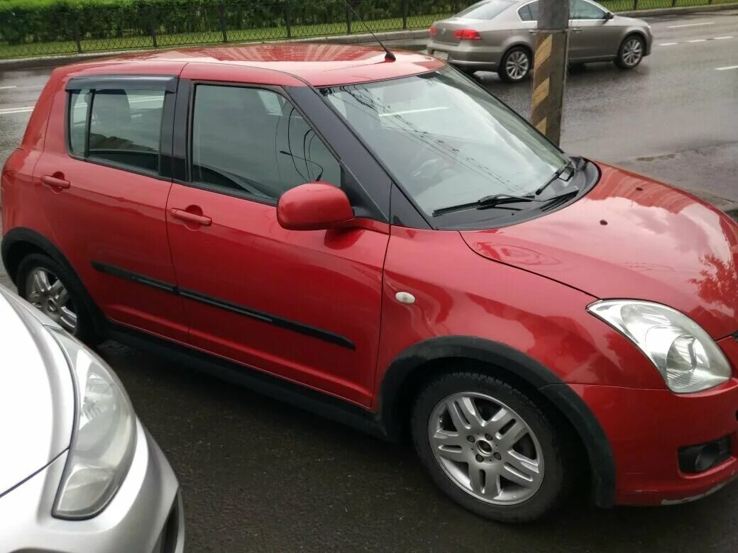 Suzuki swift 2009 белый. Сузуки свифт красная. Suzuki swift 2009. Suzuki swift 2009. Сузуки свифт 90.