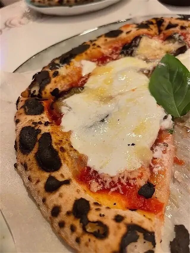 Леонид Слуцкий и Роман Чемеренко (Чешуя) в Pizza 22 cm chef.ru