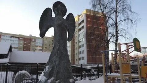 Двор ангелов