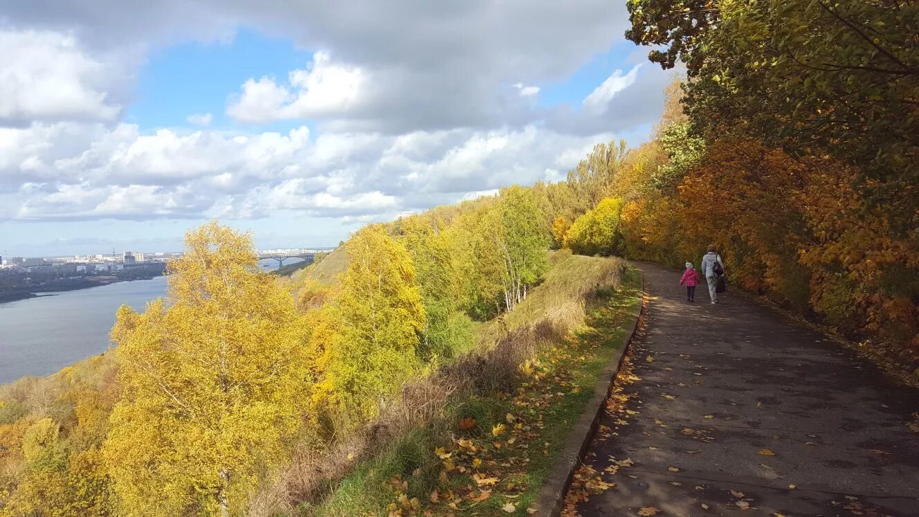 Парк швейцария нижний новгород сайт. Нижегородский парк Швейцария. Нижний Новгород парк Швейцария парк Швейцария. Парк Швейцария Нижний Новгород 2022. Парк Швейцария Нижний Новгород осень.