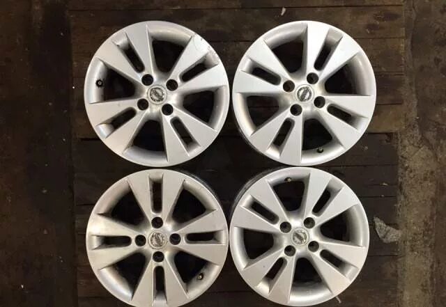 Диск колеса альмера классик r14. Nissan диск r16 оригинал. Диски литые ниссан 15. Диски nissan 4x114. Диск литой r15 nissan tiida.