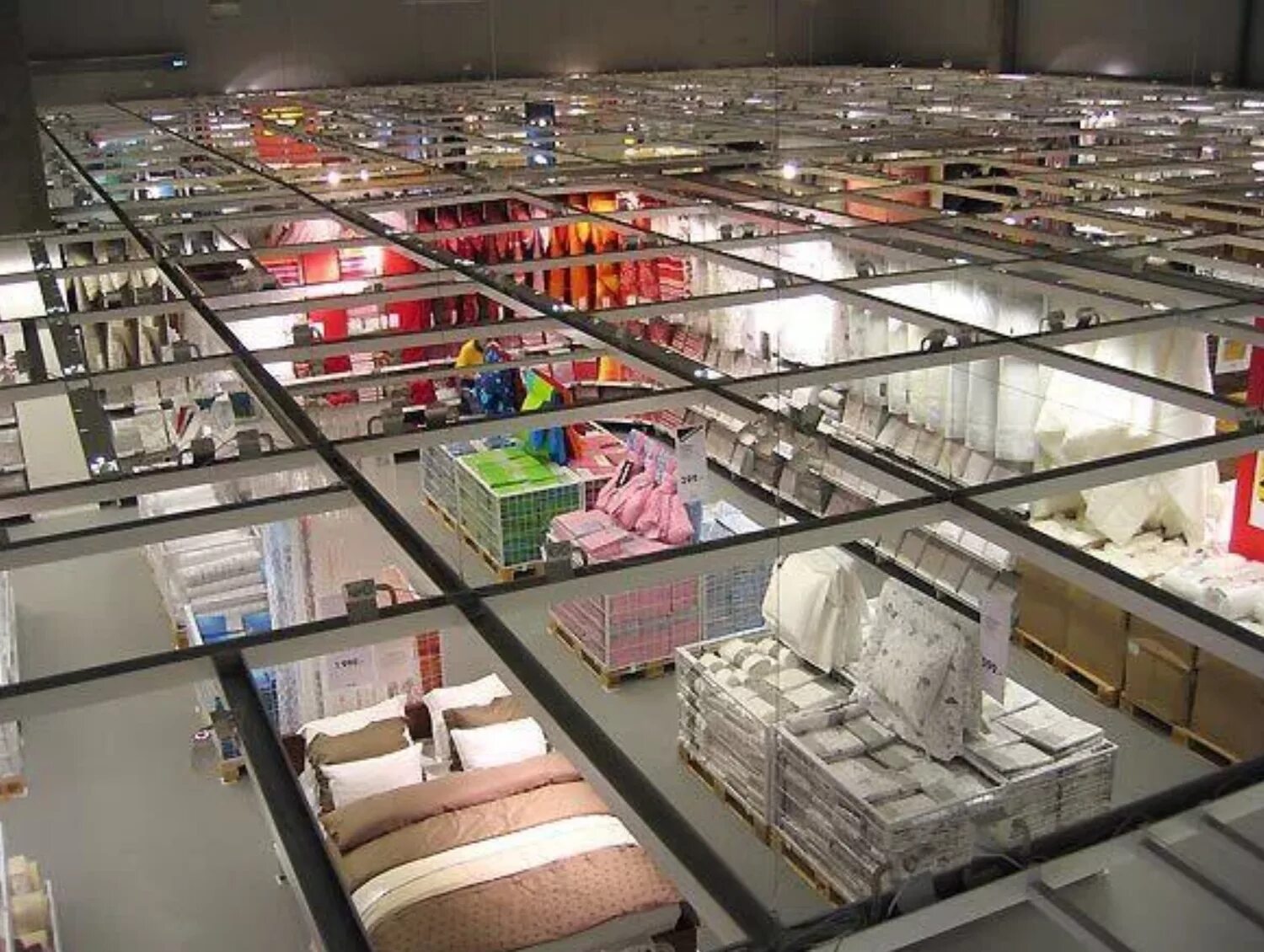 Икеа внутри. Икеа магазин. икеа магазин внутри. икеа вид магазина. ikea торговый зал.