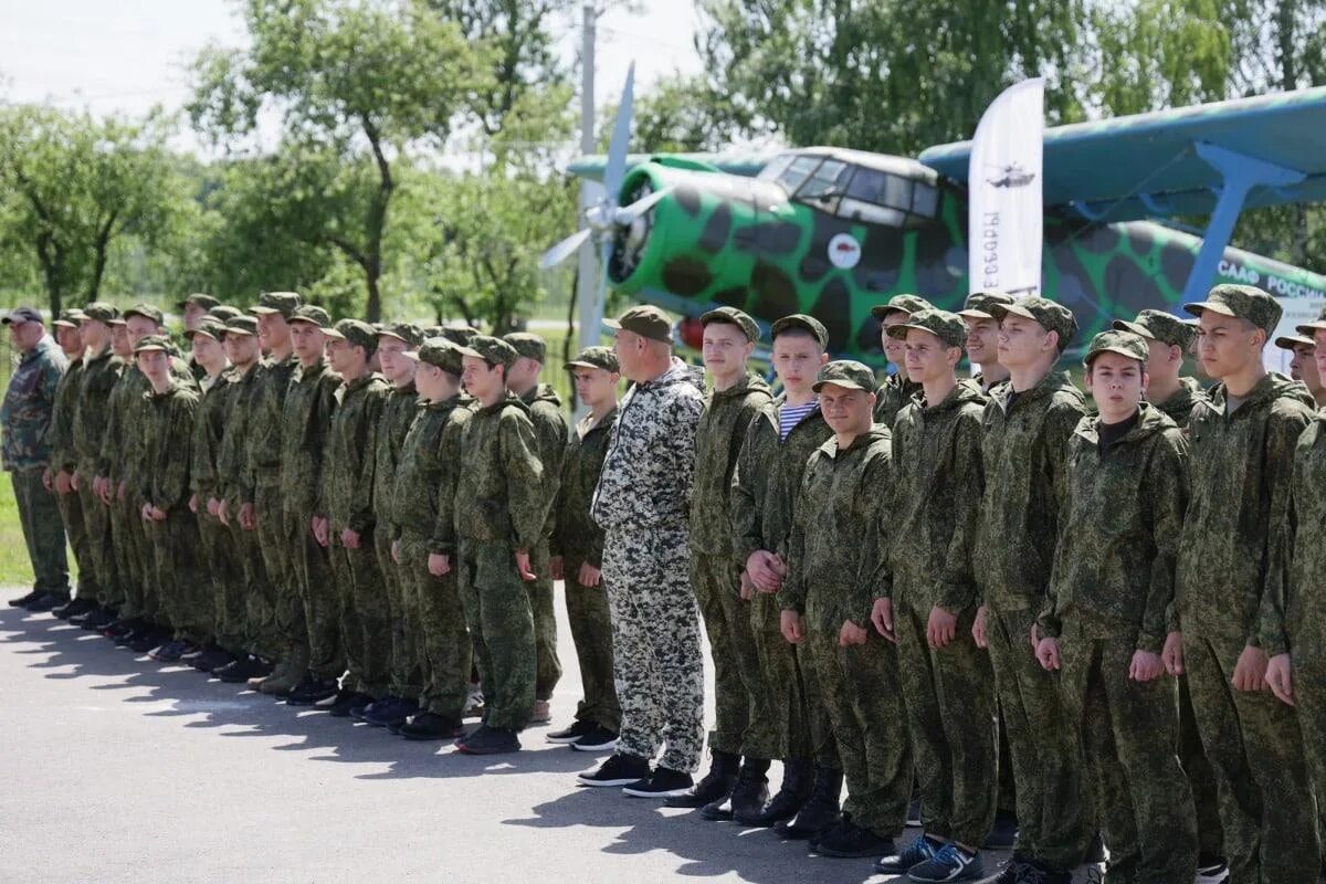 Центр военно спортивной подготовки и патриотического воспитания. Военно патриотический лагерь. военные сборы. военно полевые сборы. белгород армия.