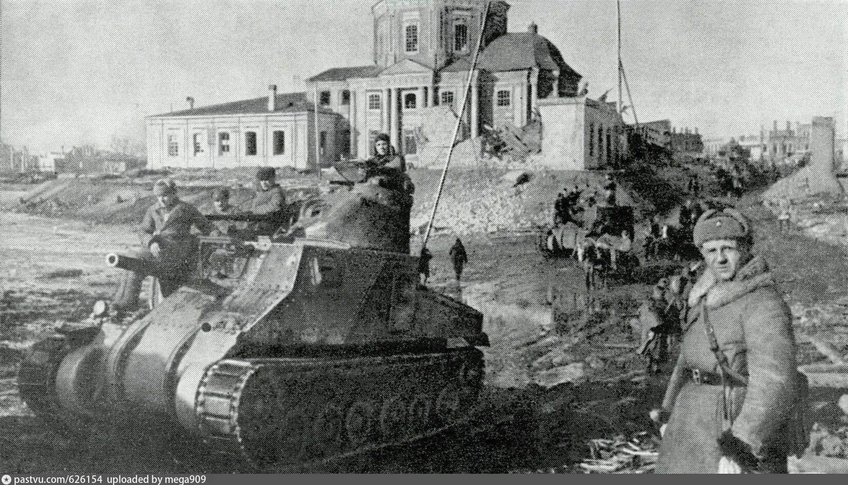 День освобождения вязьмы. Битва за Белгород 1943. Освобождение Вязьма Вязьма 1943. Танкисты 1943г Ржев.