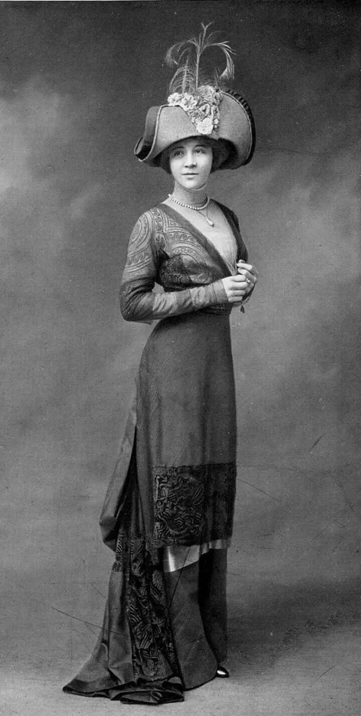 Pin on F A S H I O N D E S I G N * ♥ Edwardian clothing, Edwardian fashion, 1910