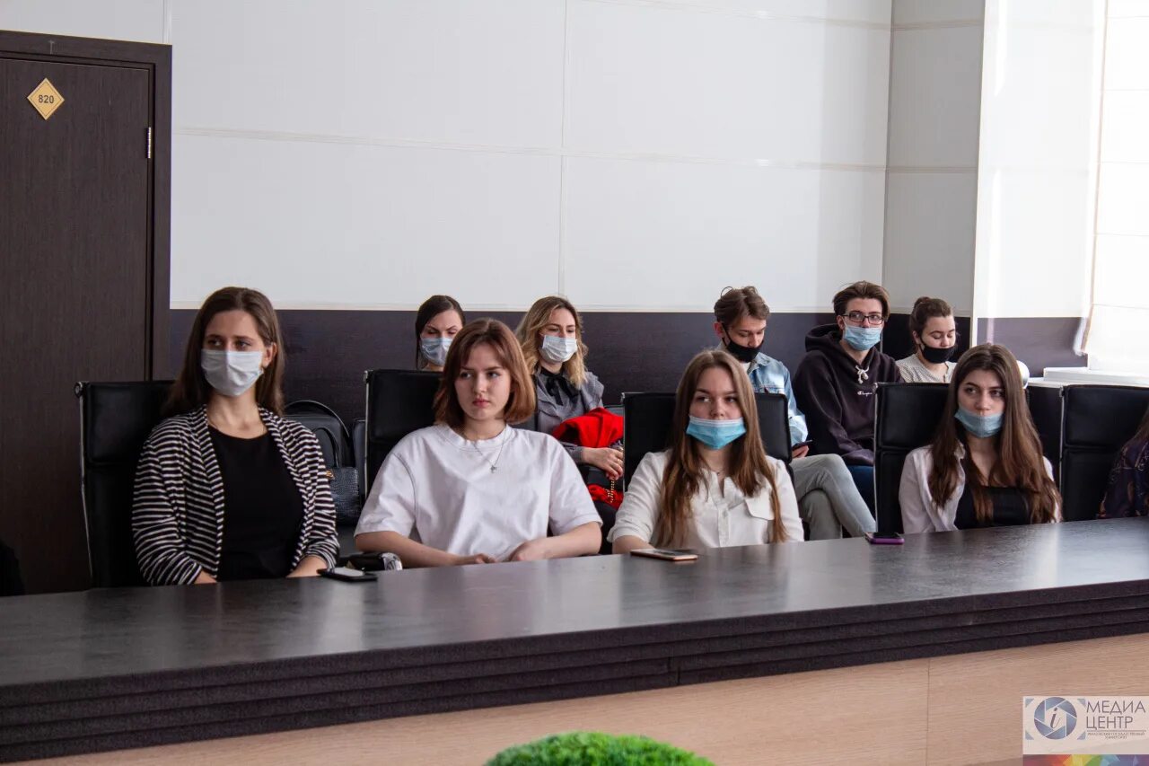 ивгу юридический факультет иваново. юридический факультет кфу эмблема. ивановский педагогический институт факультеты. ивгу юридический факультет фото. юридический факультет ивгу посадский переулок преподаватели.