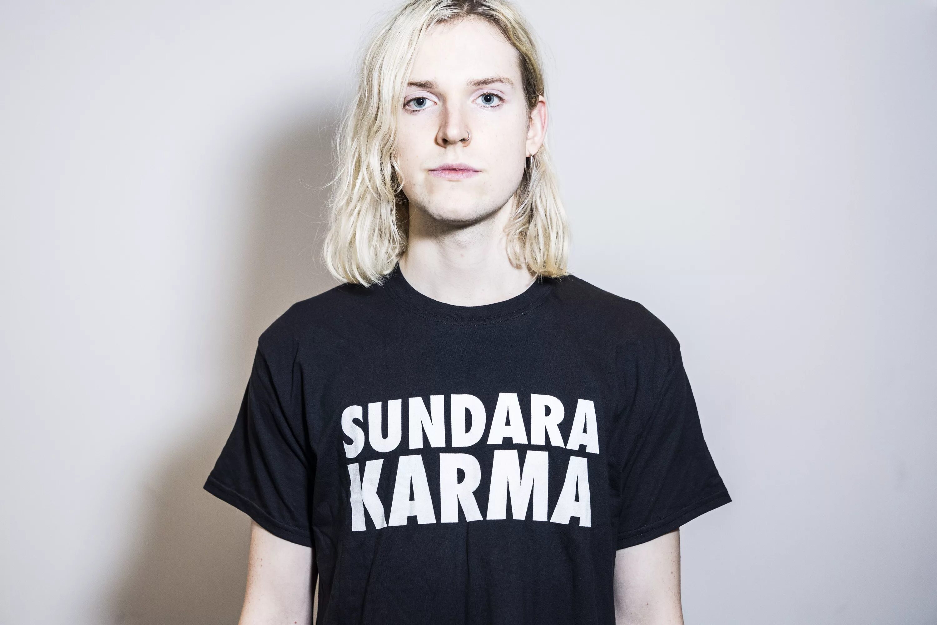 Sundara closed. Sundara Karma. Карма мерч. Sundara Karma friends of mine. Sundara Karma Kill me.