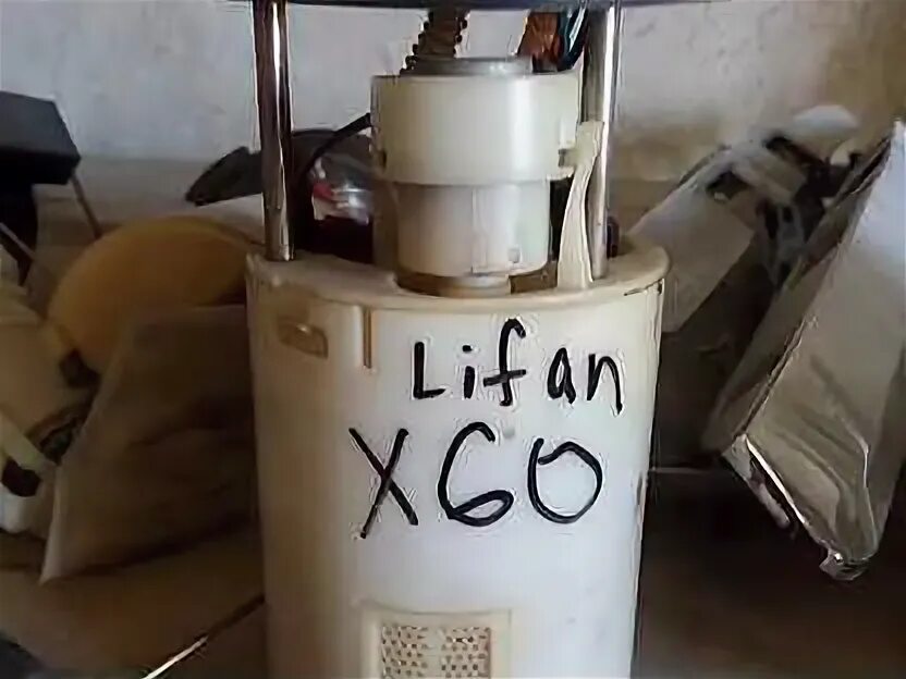 Бензонасос лифан х60. Топливный насос Лифан х60. Лифан x60 насос топливный. Топливный модуль Лифан х 60. Бензонасос Lifan x60.