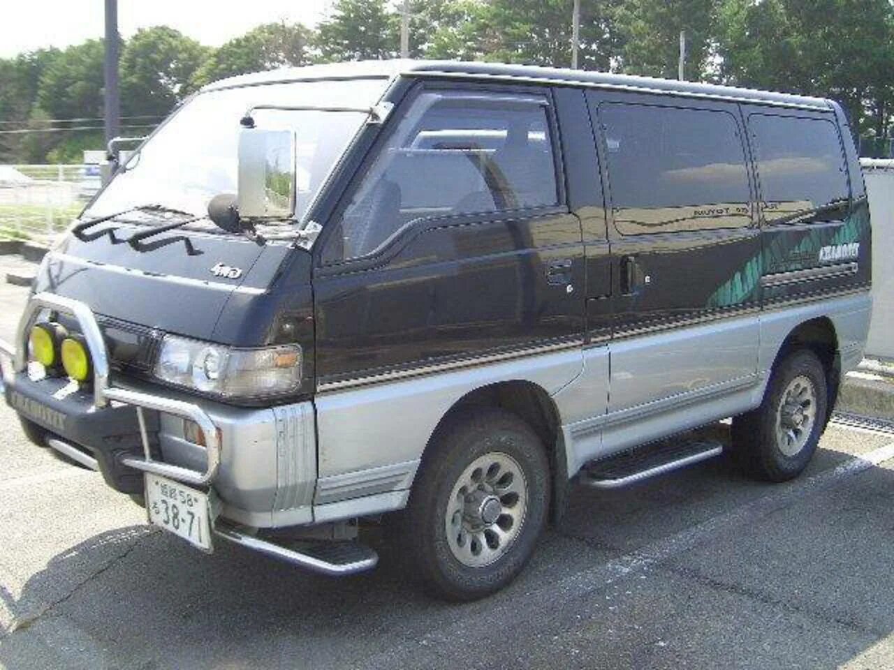 Купить делику левый руль. Mitsubishi Delica 4wd. Митсубиси Делика Star Wagon. Mitsubishi Delica 91 год. Mitsubishi Delica левый руль.