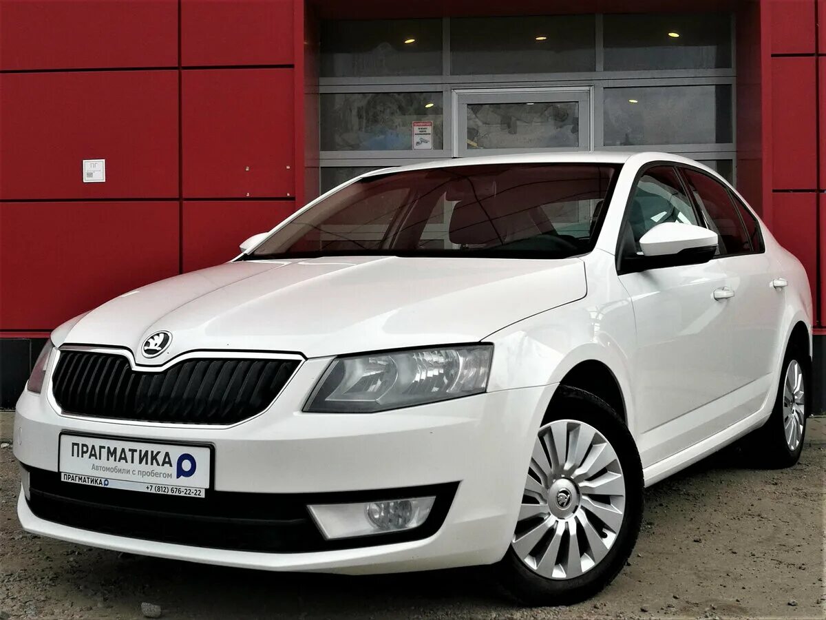 Купить шкоду октавию 2015. Skoda Octavia a7 белая. Skoda Octavia III (a7).