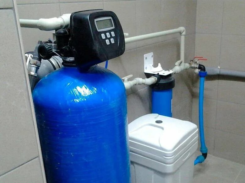 Дополнительная очистка воды. Умягчитель воды Clack HFS-1354. Фильтр умягчения воды Clack 1054. Умягчитель воды 600 л/ч. Аквафор ws500 k умягчитель.