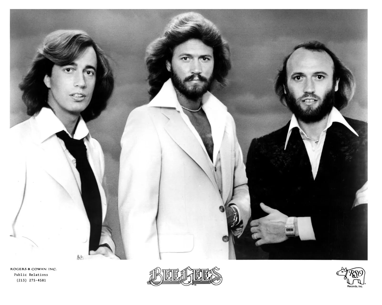 Группа Bee Gees. Bee Gees Морис Гибб. Солист би джиз. Bee Gees 1991. Песня би лов