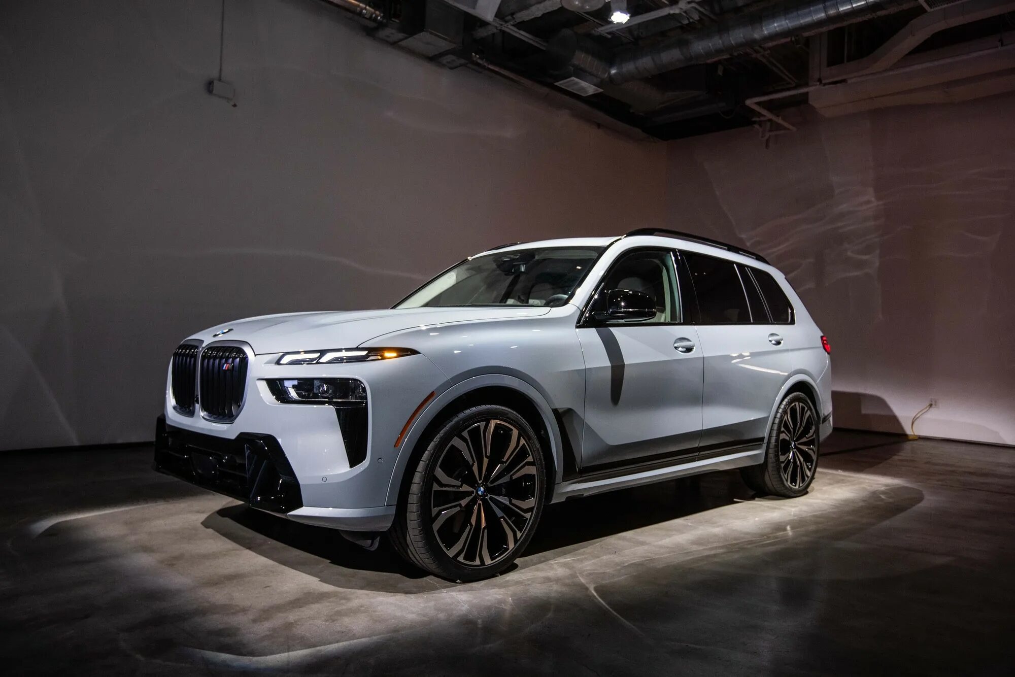 Bmw x 2023. Новый бмв х6 2023. Новая бмв x7 2023. Bmw x 2023. Bmw x 2023.