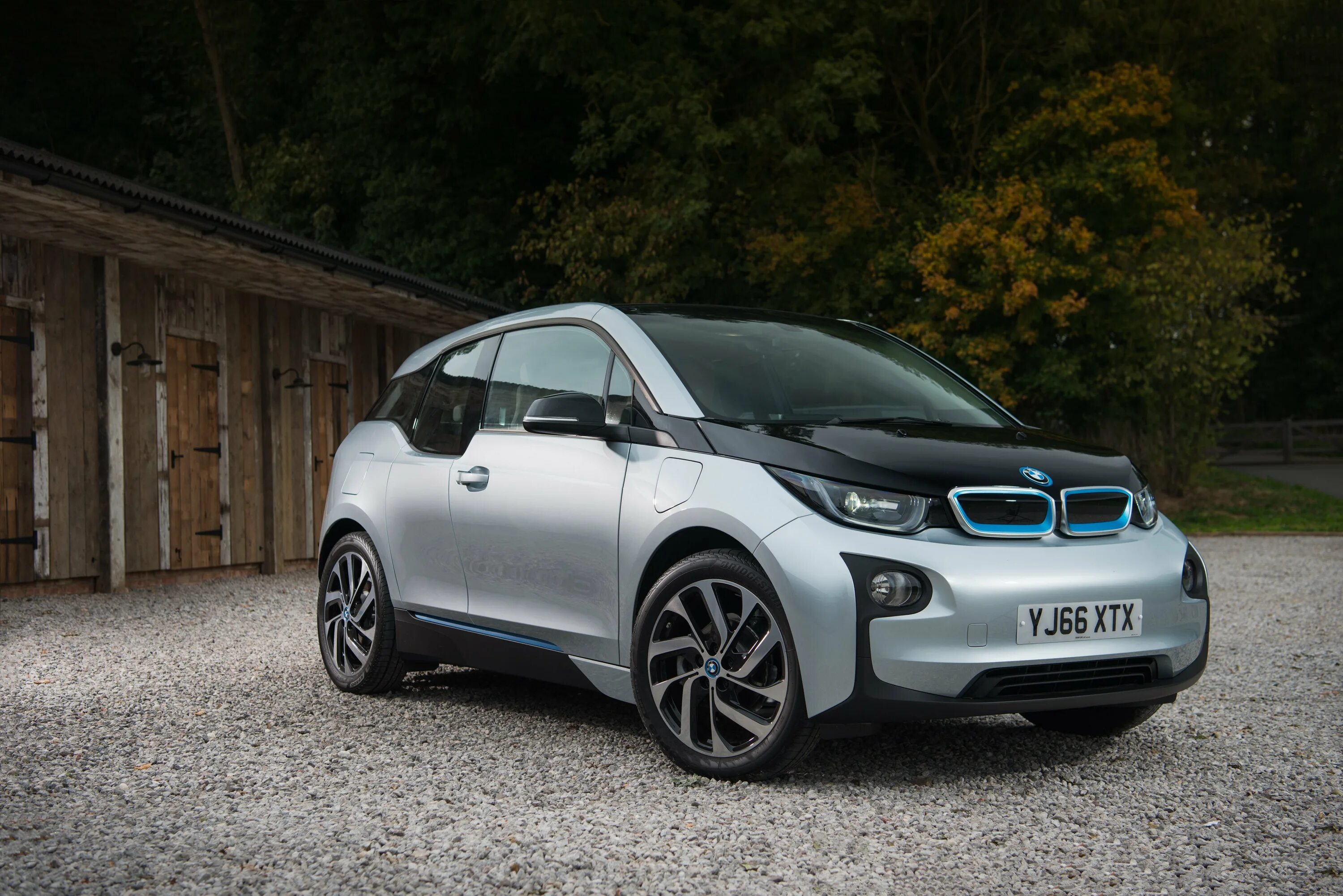 3 i 3 j