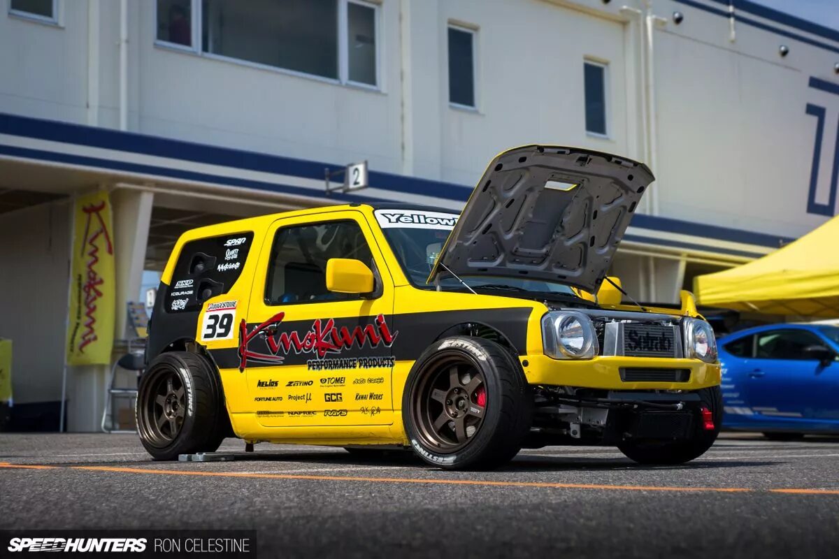 Suzuki tune. Suzuki Jimny JDM. Suzuki Jimny stance. Suzuki Jimny Tuning. Suzuki Jimny Yellow.