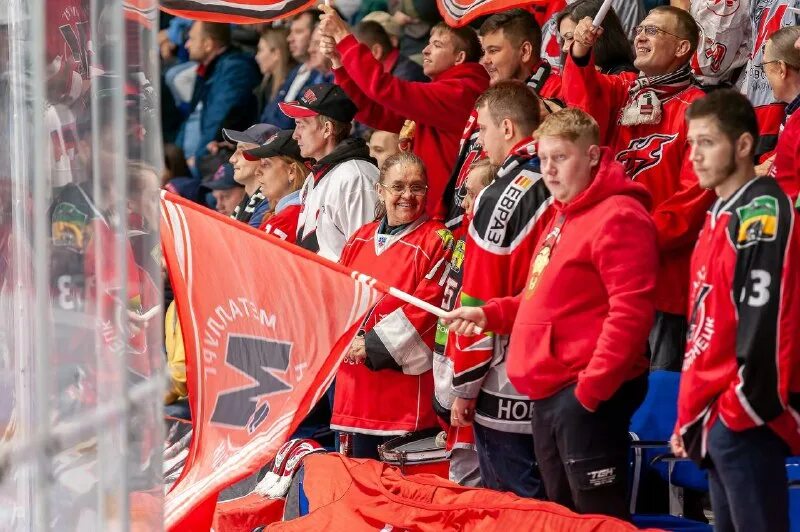 болельщики в новокузнецке. металлург новокузнецк форум болельщиков. металлург новокузнецк форум болельщиков. хк металлург с болельщиками. металлург новокузнецк форум болельщиков.