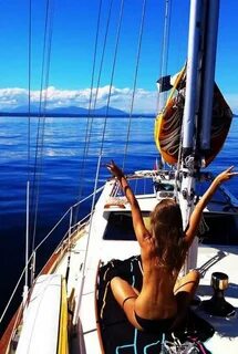 Путешествие на яхте 