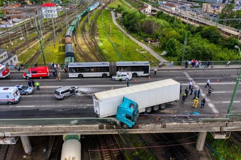 Путепровод санкт петербург. Путепровод Автово Санкт-Петербург. Виадук Автово Санкт-Петербург.