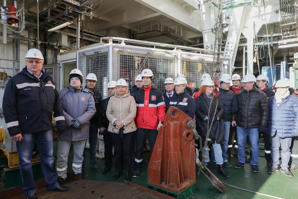 Лукойл Нижневолжскнефть Астрахань. Ушаков Астрахань Лукойл.