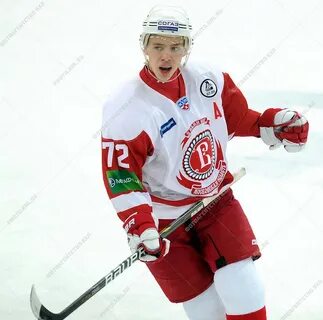 Кхл 8