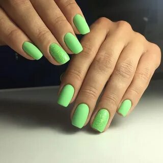 Яркие однотонные ногти